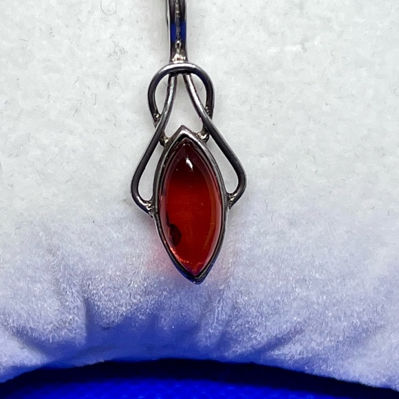 VTG Amber Necklace Earrings Set .925 Silver Setting Celtic Style EUC - Picture 5 of 12